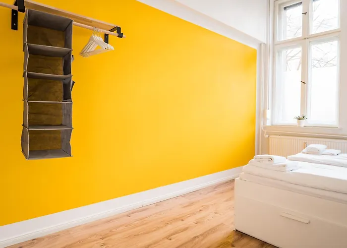 Lägenhet 2 Bedroom In Convinient Location