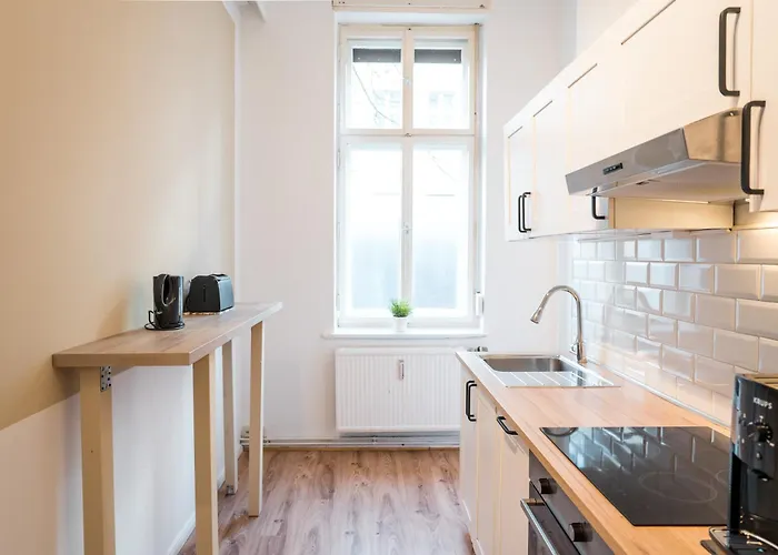 2 Bedroom In Convinient Location