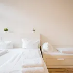 2 Bedroom In Convinient Location *